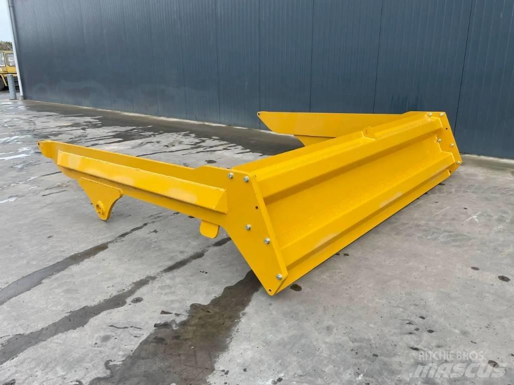 Volvo A25G Πτυσσόμενες πόρτες (Tailgates)