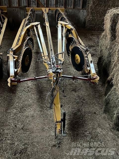 Vermeer VR1428 Τσουγκράνες και χορτοξηραντικές μηχανές