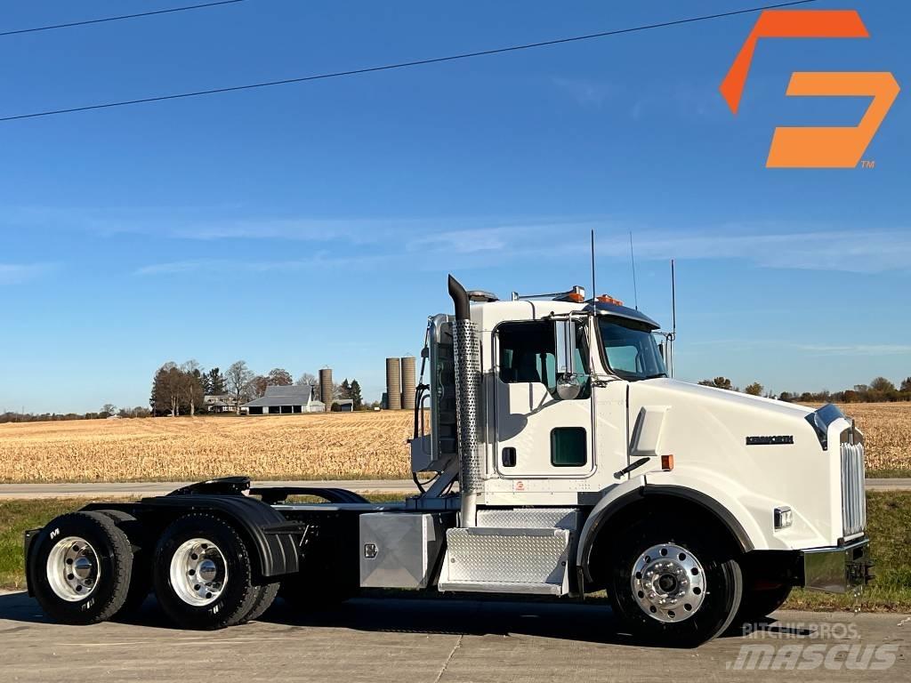 Kenworth T 800 Τράκτορες