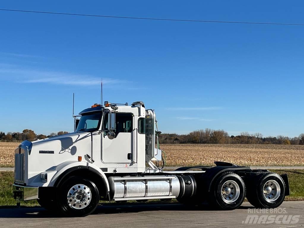 Kenworth T 800 Τράκτορες
