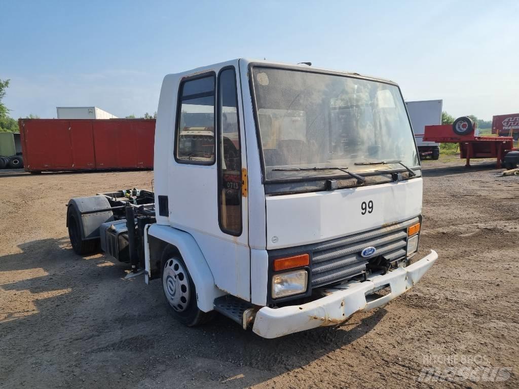 Ford CARGO 0713 Άλλα Φορτηγά