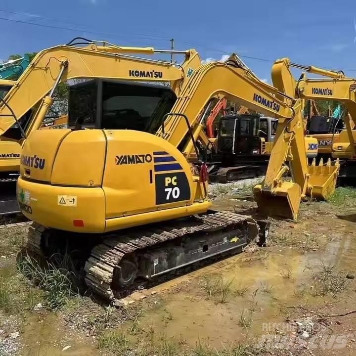 Komatsu PC70 Εκσκαφείς με ερπύστριες