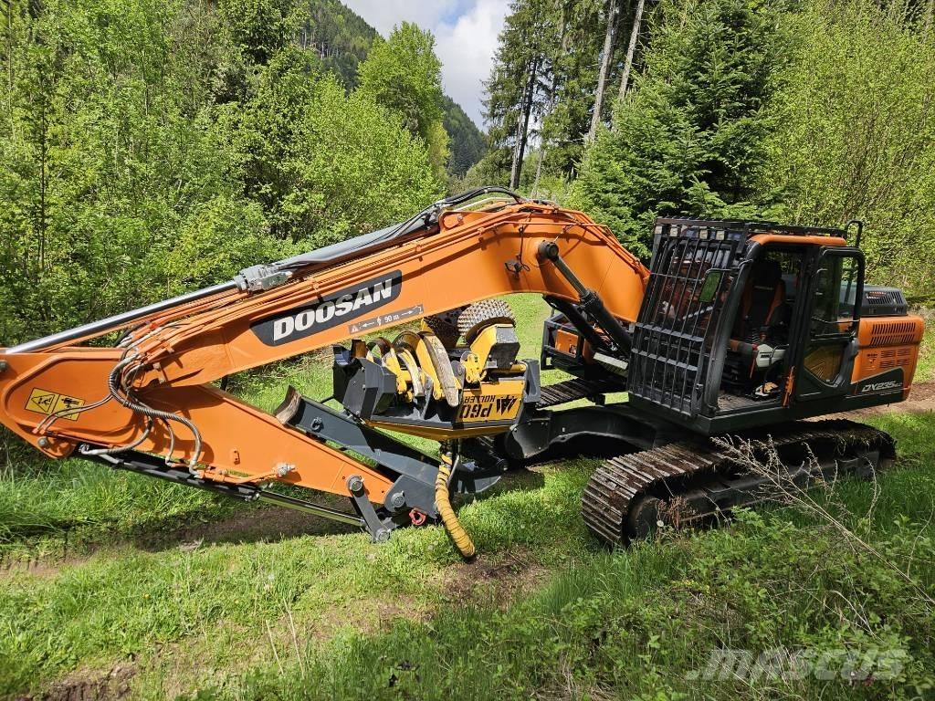 Doosan DX 235 NLC - 5 Εκσκαφείς
