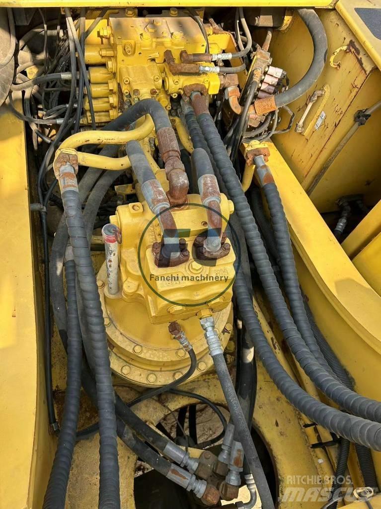 Komatsu PC 360 Εκσκαφείς με ερπύστριες