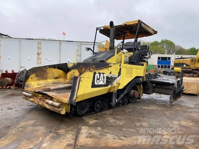 CAT AP 655 D Επίστρωση ασφάλτου
