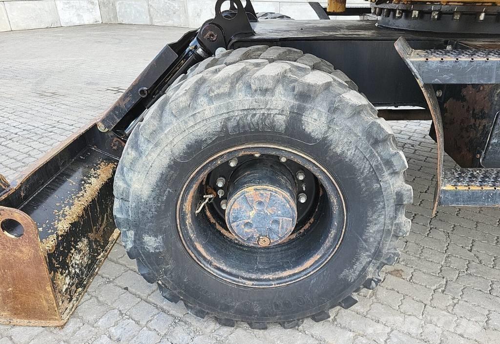 CAT M313 D Εκσκαφείς με τροχούς - λάστιχα