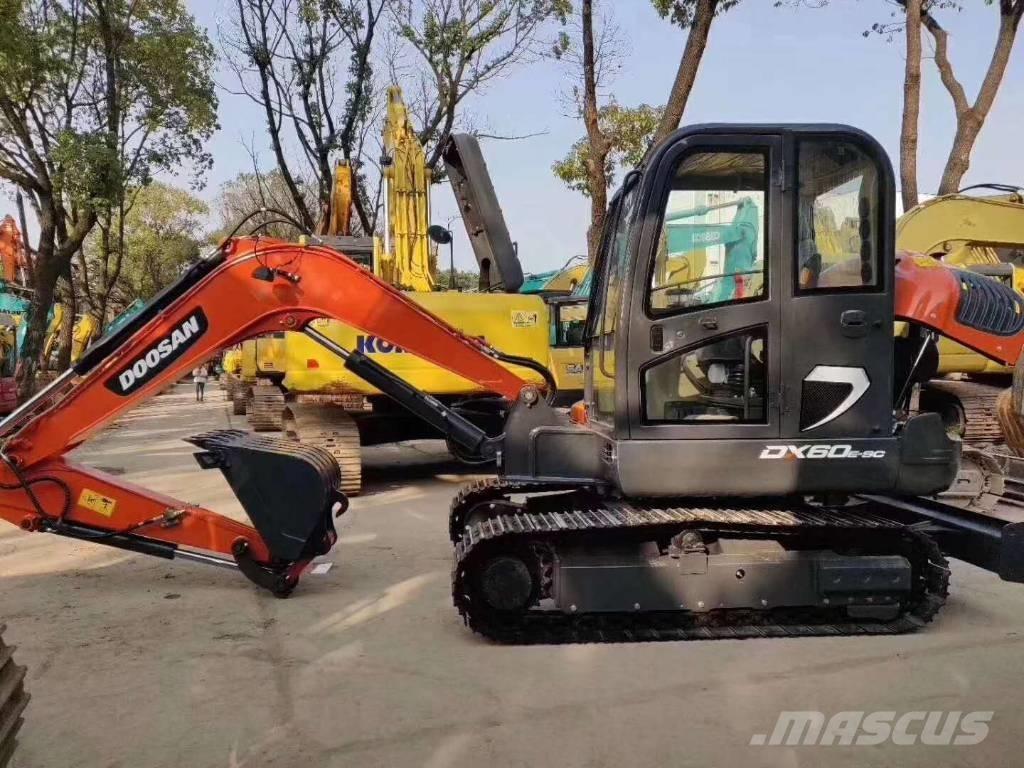 Doosan DX 60-9C Εκσκαφείς με ερπύστριες
