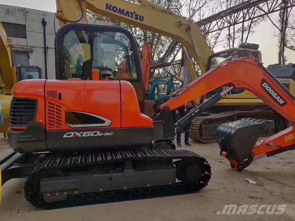 Doosan DX 60-9C Εκσκαφείς με ερπύστριες