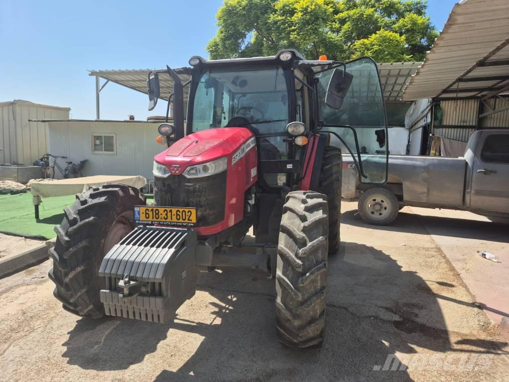 Massey Ferguson 5713 Τρακτέρ