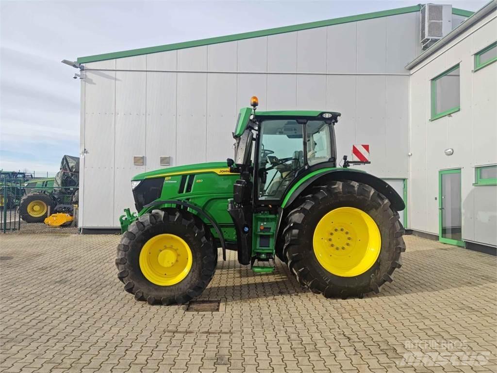 John Deere 6R 250 Τρακτέρ