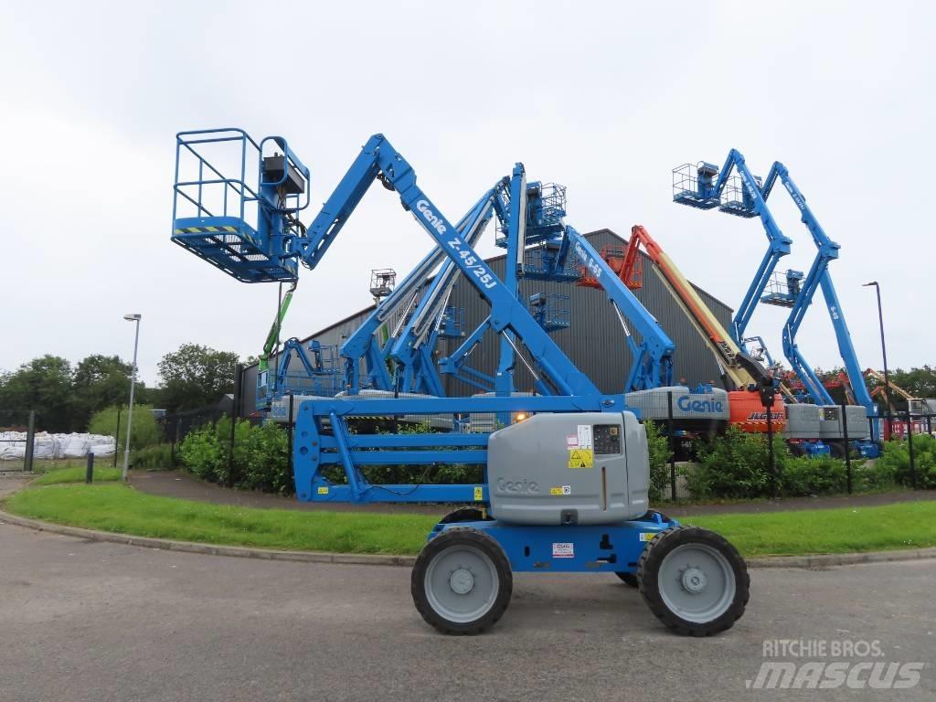 Genie Z 45/25 J Ανυψωτήρες με αρθρωτό βραχίονα