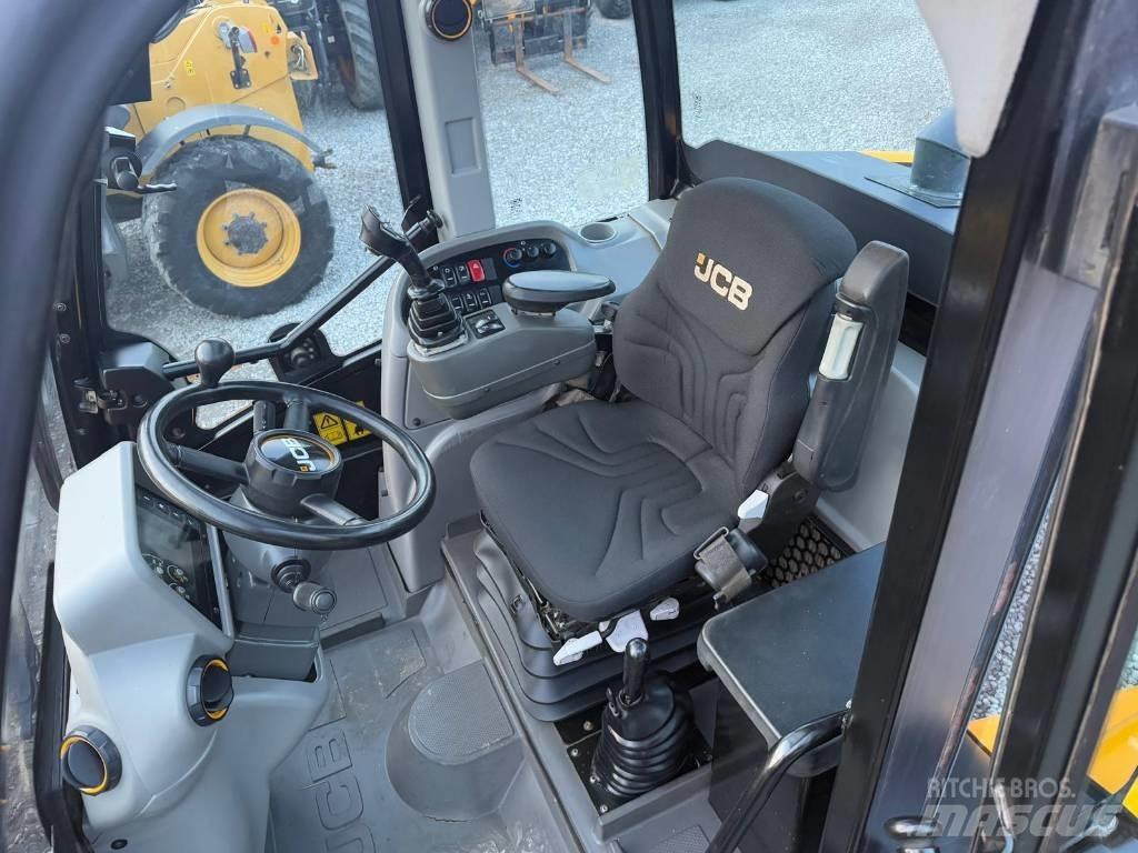 JCB TM 320 Συστήματα τηλεχειρισμού για τη γεωργία