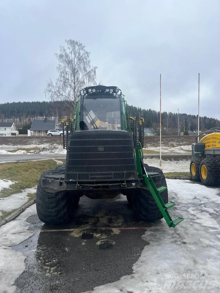 John Deere 1210 E Μεταφορείς ξυλείας