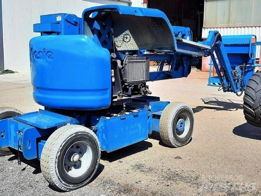 Genie Z 45/25 J Ανυψωτήρες με αρθρωτό βραχίονα