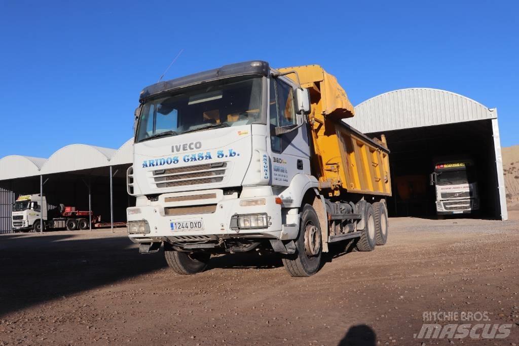 Iveco Trakker 380 Φορτηγά Ανατροπή