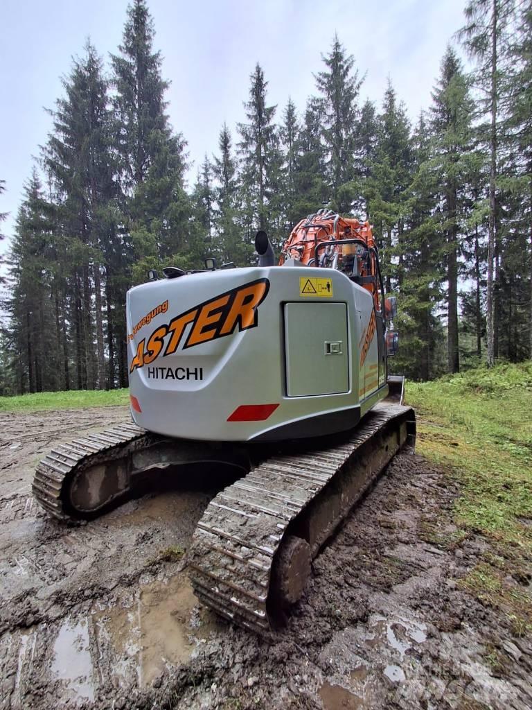 Hitachi ZX 225 US LC Εκσκαφείς με ερπύστριες