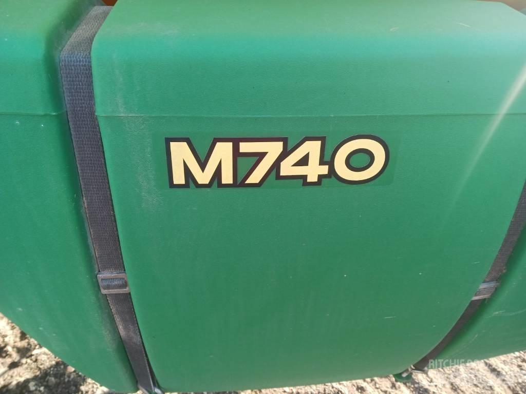 John Deere 740 Ρυμουλκούμενα ψεκαστικά