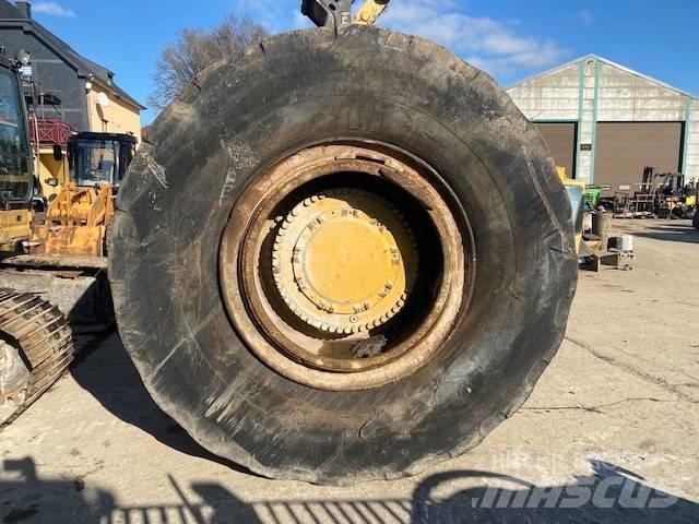 CAT 992 C Άξονες