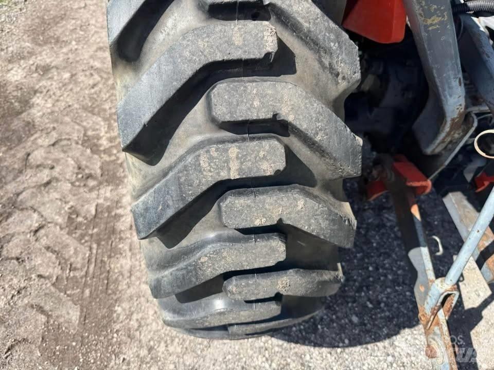Kubota B 7800 HSD Τρακτέρ