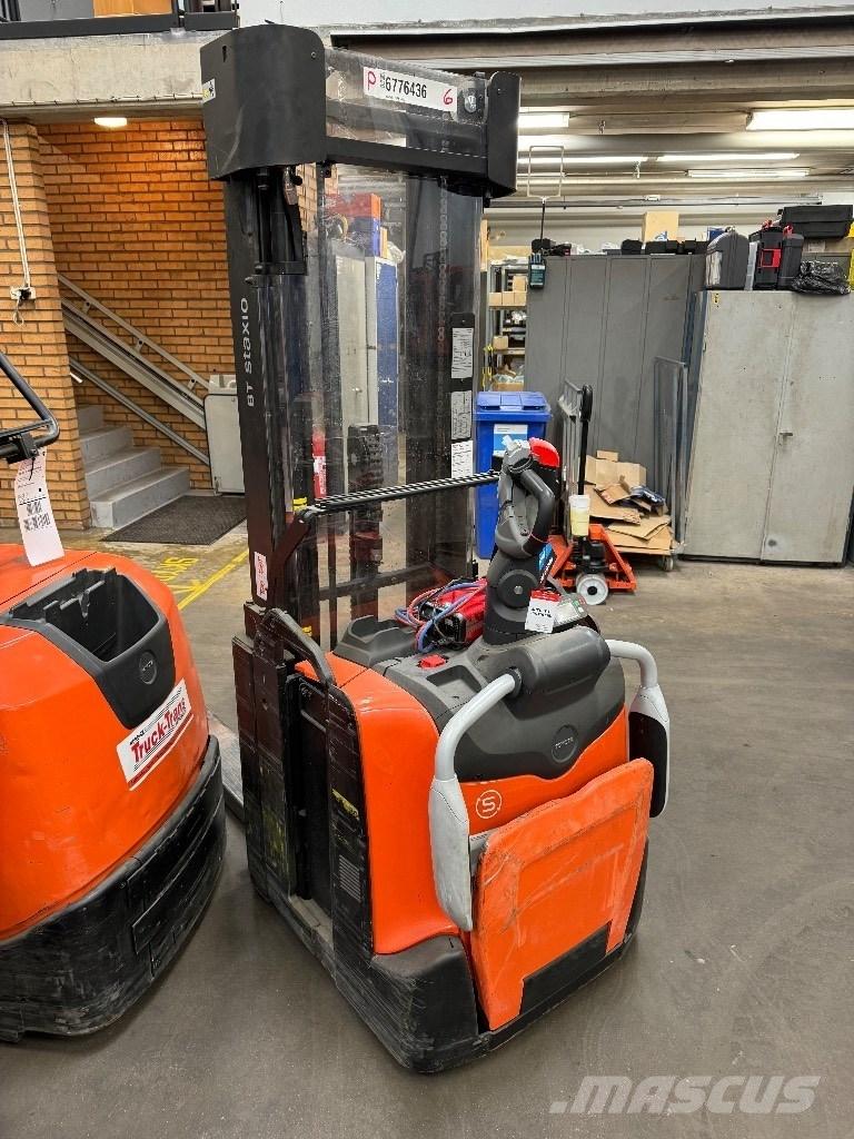 Toyota SPE140L Παλετοφόρα πεζού χειριστή με ιστό