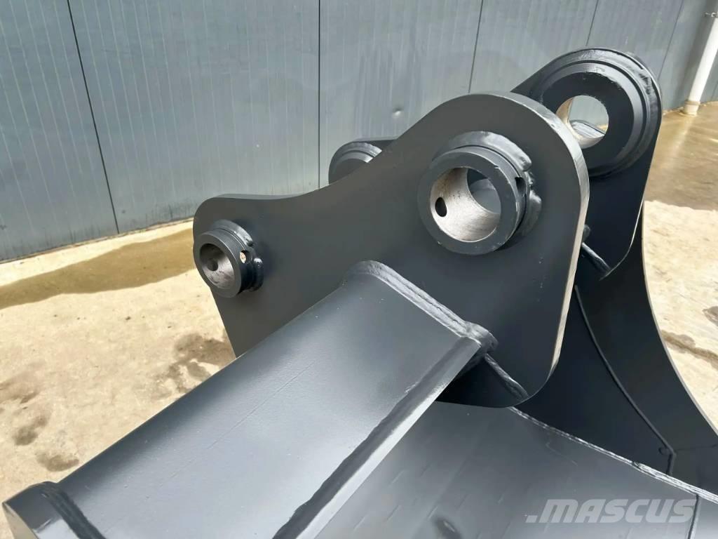 Hitachi ZX225 - 1.40m Κουβάδες