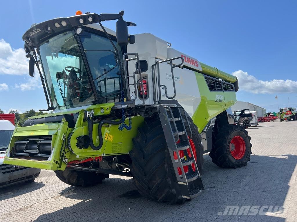 CLAAS Lexion 8700 Θεριζοαλωνιστικές μηχανές