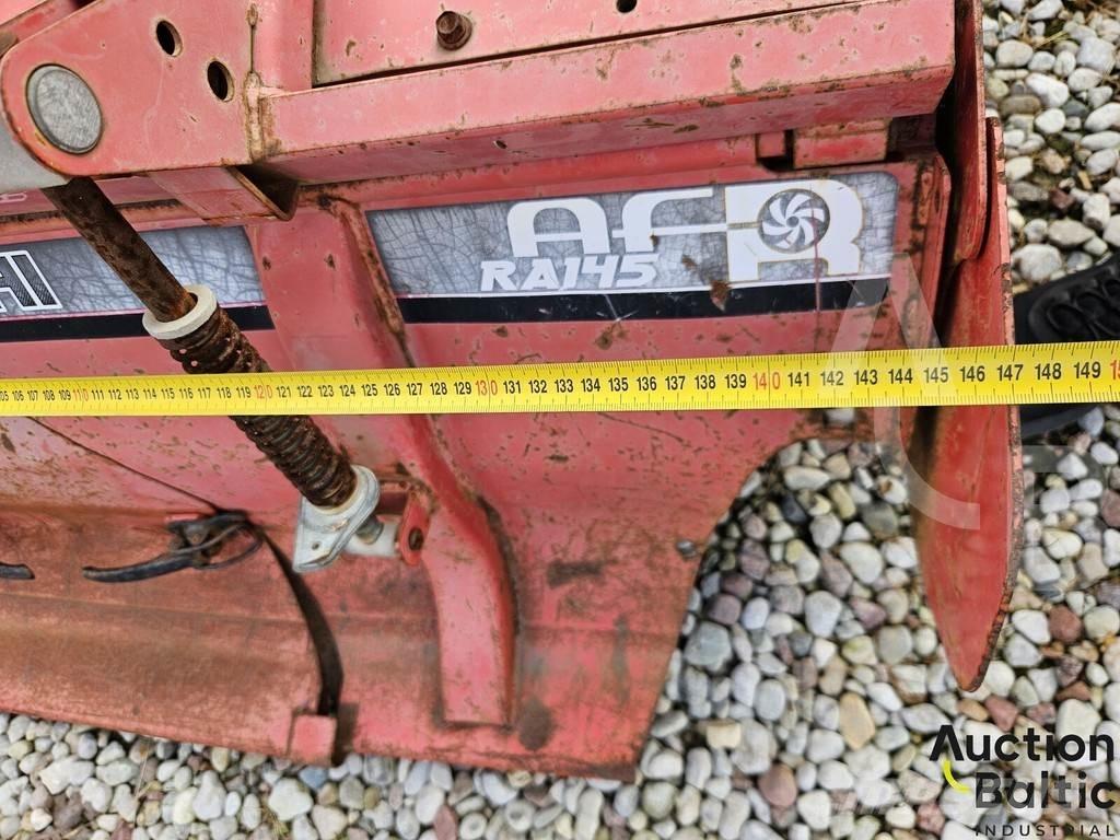 Mitsubishi MT200 Τρακτέρ