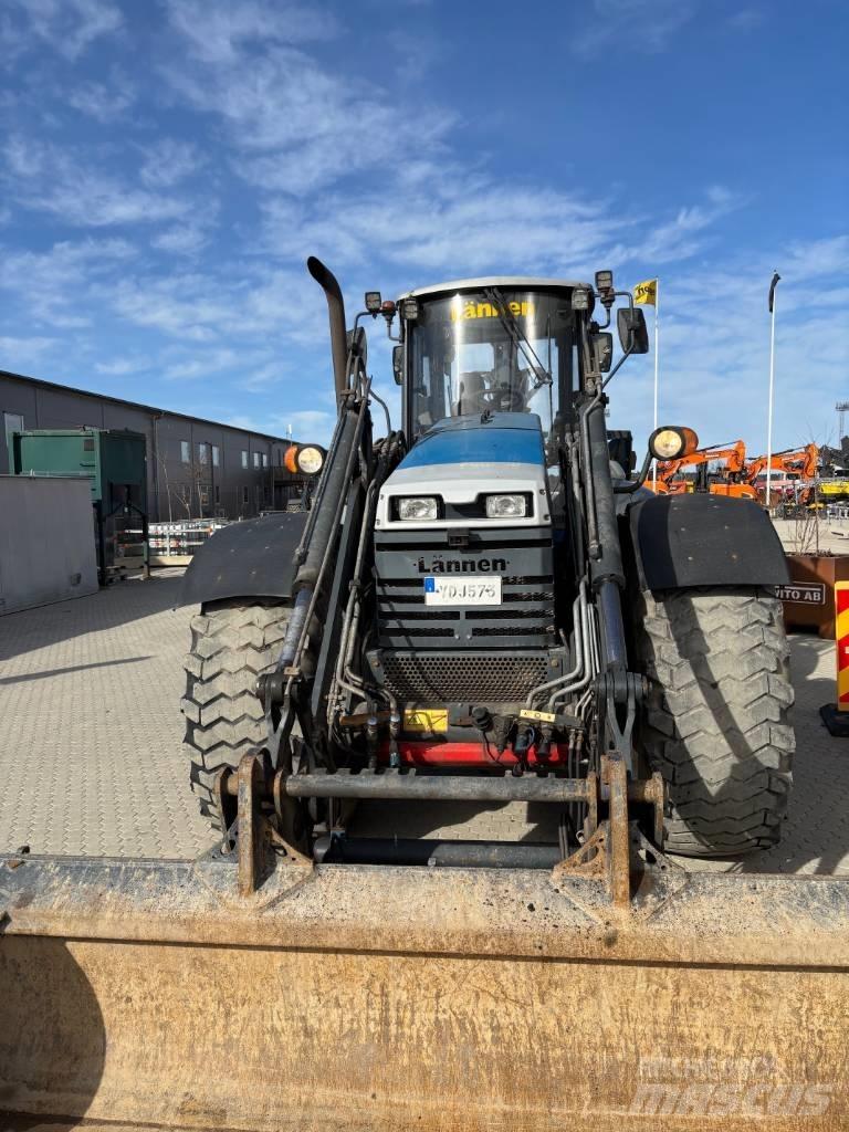 Lännen 8600 I Εκσκαφείς Φορτωτές τύπου JCB