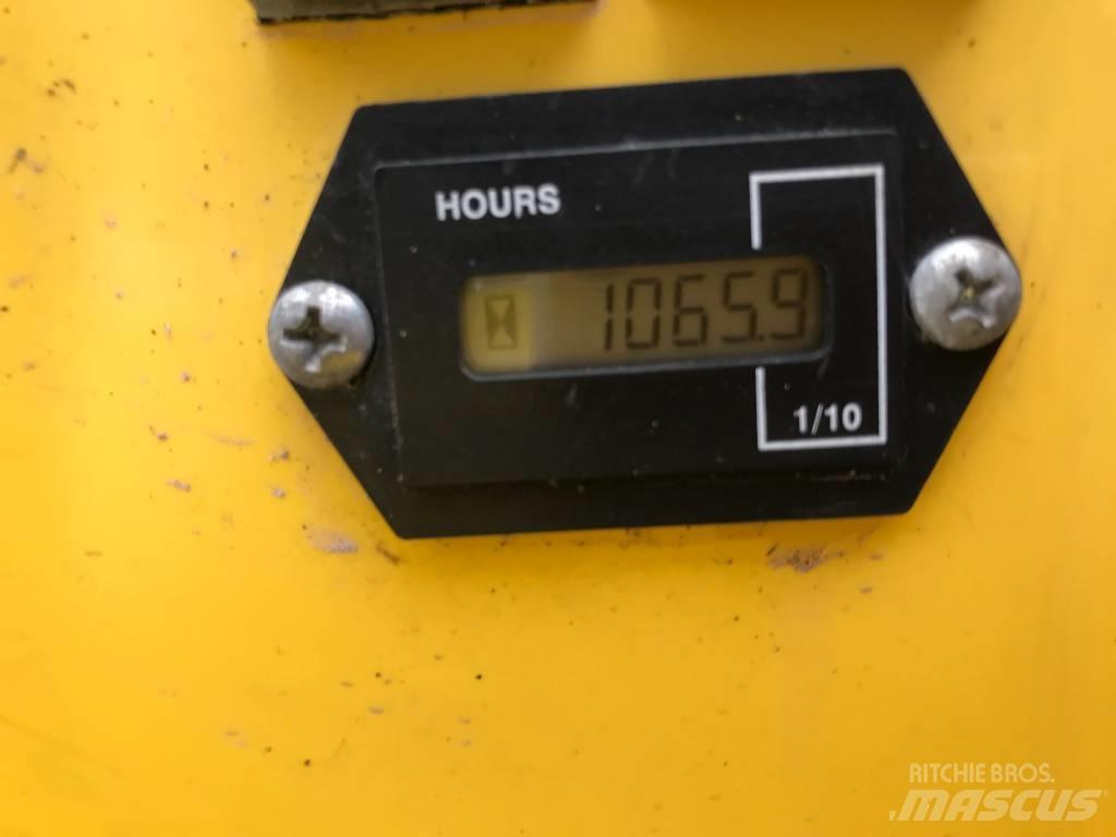 Wacker Neuson 803 Εκσκαφάκι (διαβολάκι) < 7t