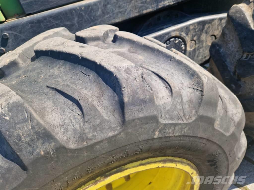 John Deere 1010 E Μεταφορείς ξυλείας