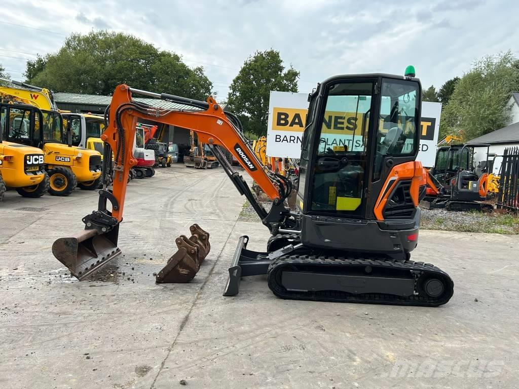 Doosan DX 27 Z Εκσκαφάκι (διαβολάκι) < 7t
