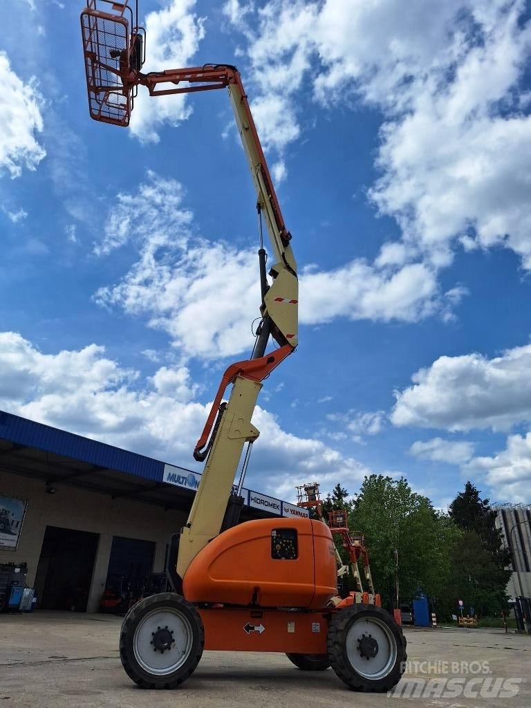 JLG 600 AJ Ανυψωτήρες με αρθρωτό βραχίονα