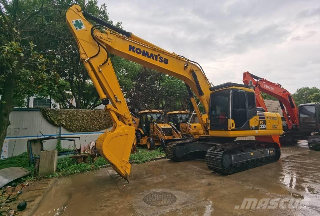 Komatsu PC220-7 Εκσκαφείς με ερπύστριες