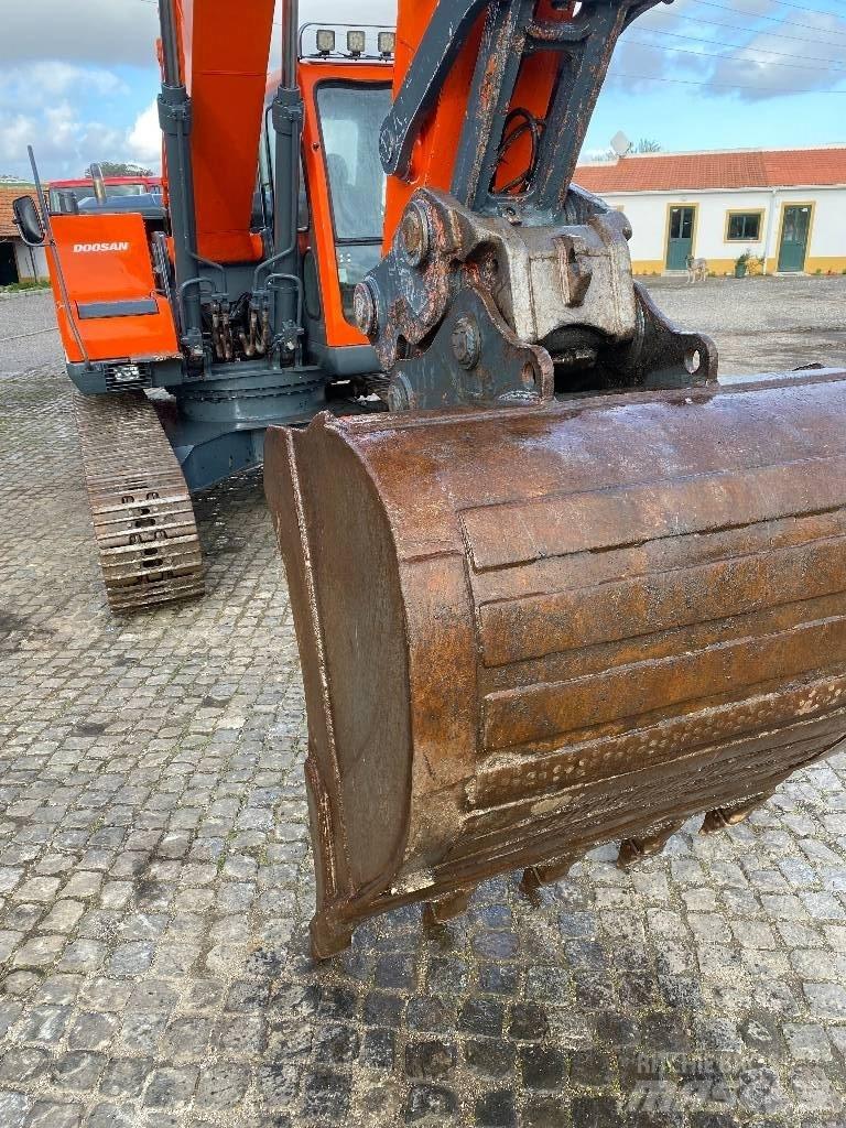 Doosan DX 220 NLC Εκσκαφείς με ερπύστριες