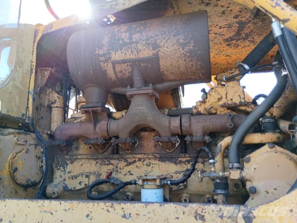 Komatsu D 85 A-12 Μπουλντόζες με ερπύστριες