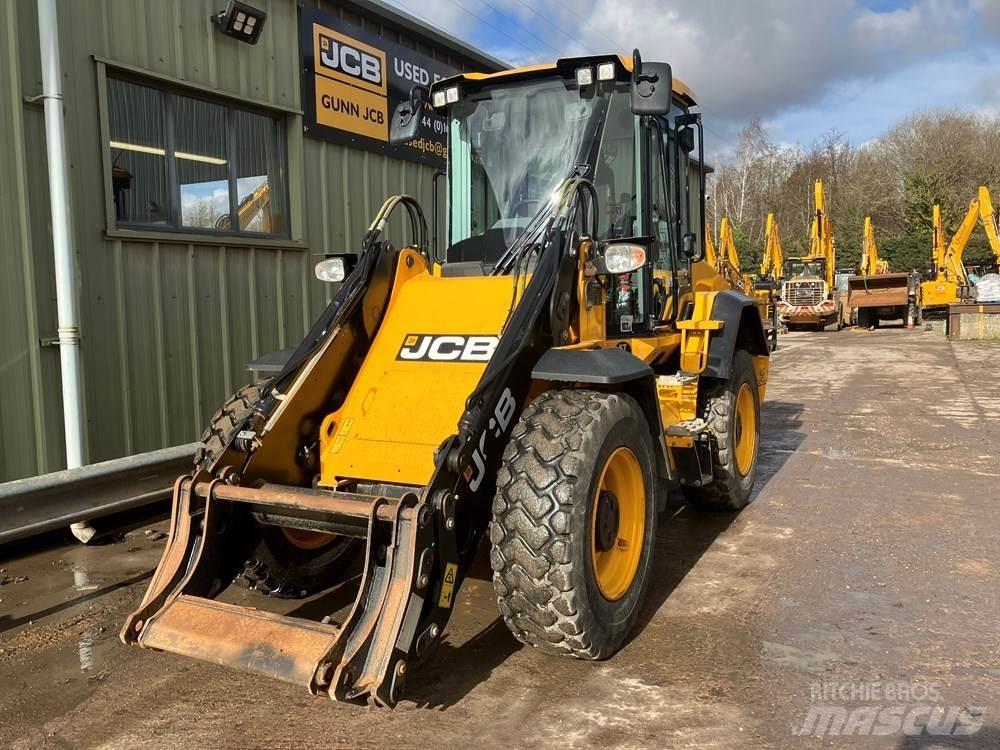 JCB 411 Φορτωτές με λάστιχα (Τροχοφόροι)