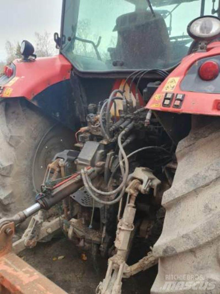 McCormick MC 130 Τρακτέρ