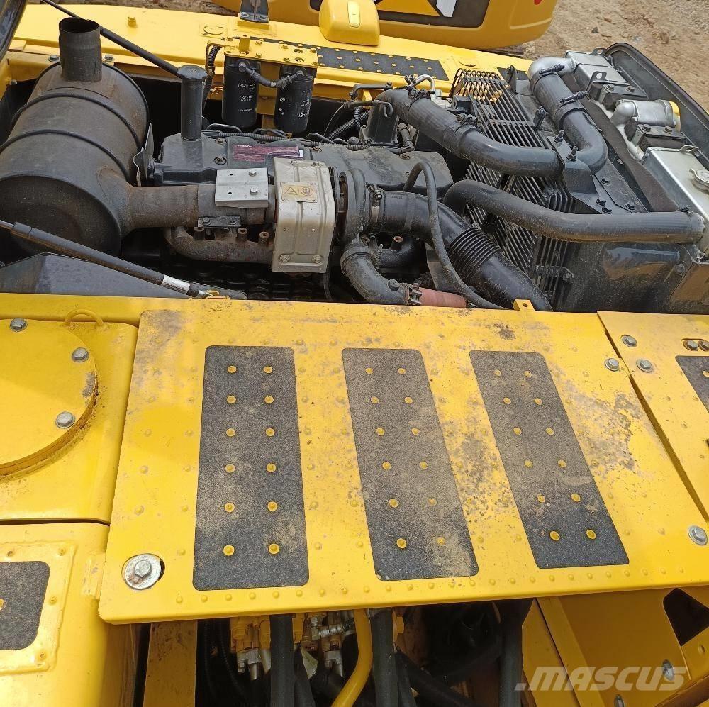 Komatsu PC 210 Εκσκαφείς με ερπύστριες