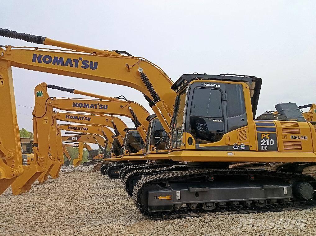 Komatsu PC 210 Εκσκαφείς με ερπύστριες