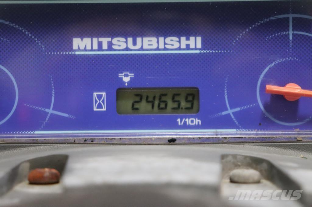 Mitsubishi FD25N Πετρελαιοκίνητα Κλαρκ