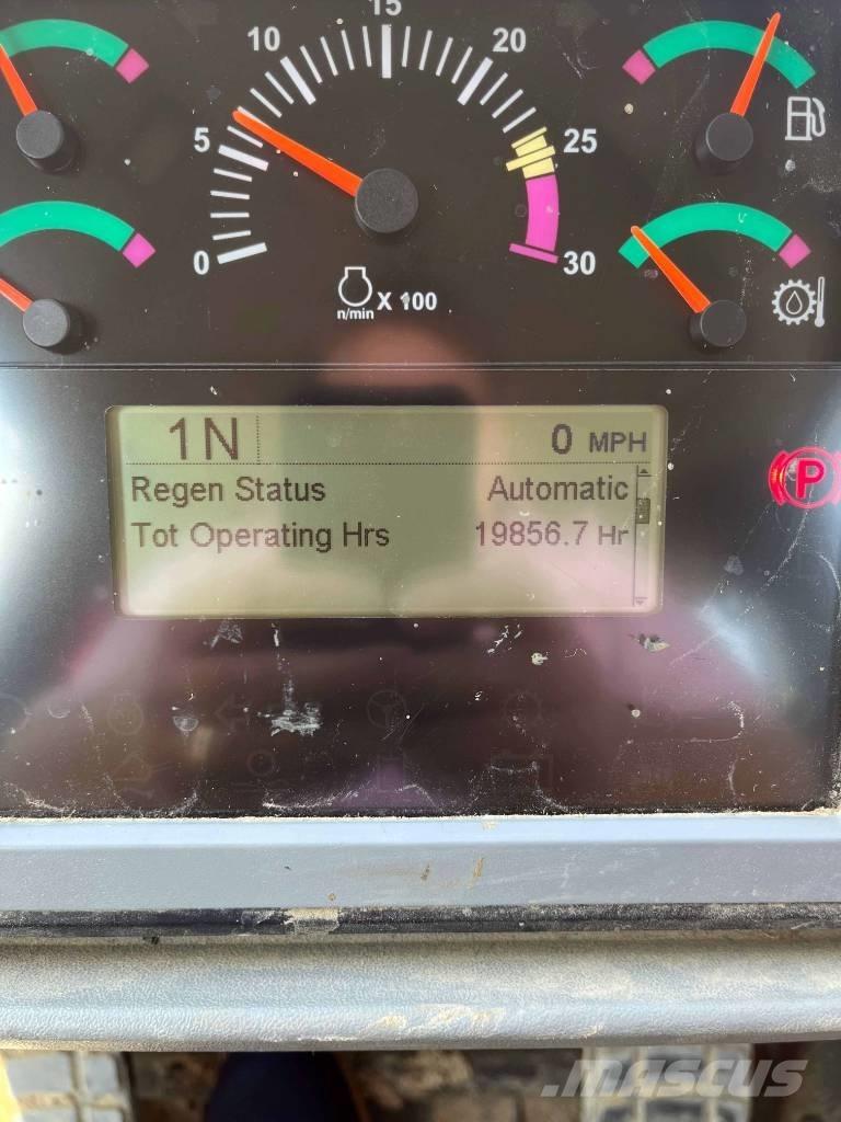 CAT 966 K Φορτωτές με λάστιχα (Τροχοφόροι)