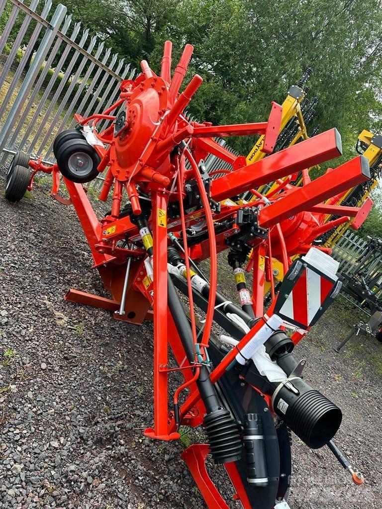 Kuhn GA8131A02 RAKE Τσουγκράνες και χορτοξηραντικές μηχανές