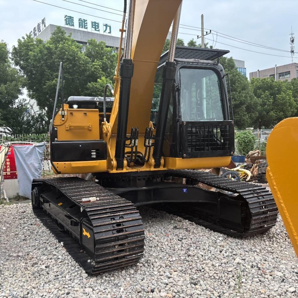 CAT 325 D Εκσκαφείς με ερπύστριες
