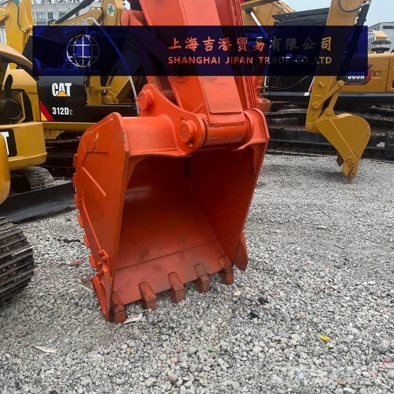 Hitachi ZX 200 Εκσκαφείς με ερπύστριες