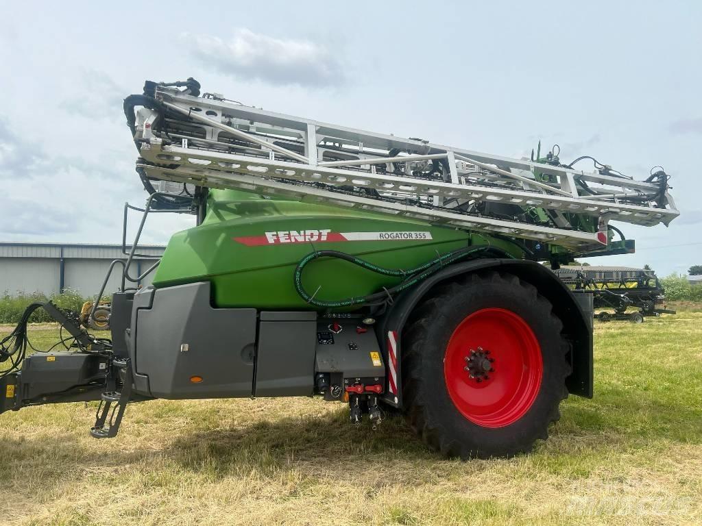 Fendt Rogator 355 Ρυμουλκούμενα ψεκαστικά