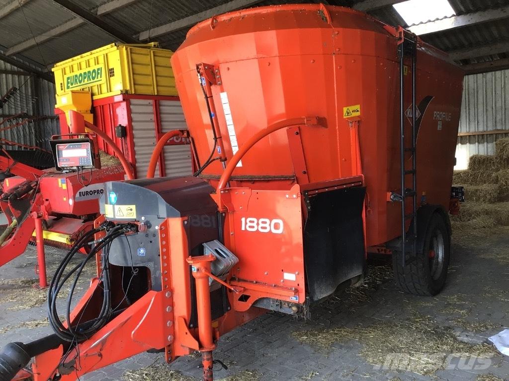 Kuhn Profile 1880 Τροφοδότες μειγμάτων