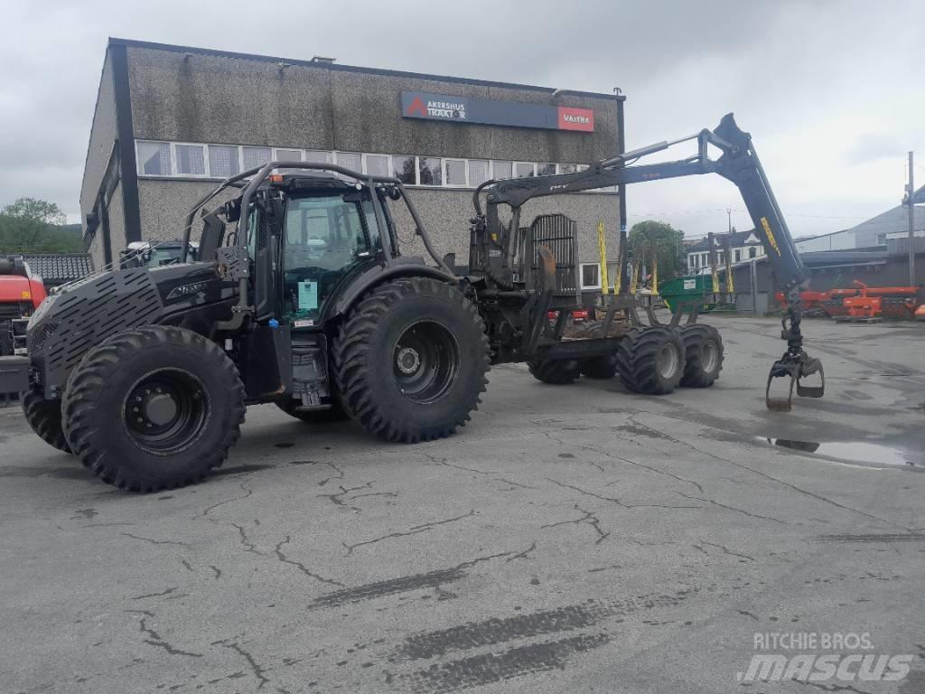 Valtra T 175 ED Τρακτέρ δασοπονίας