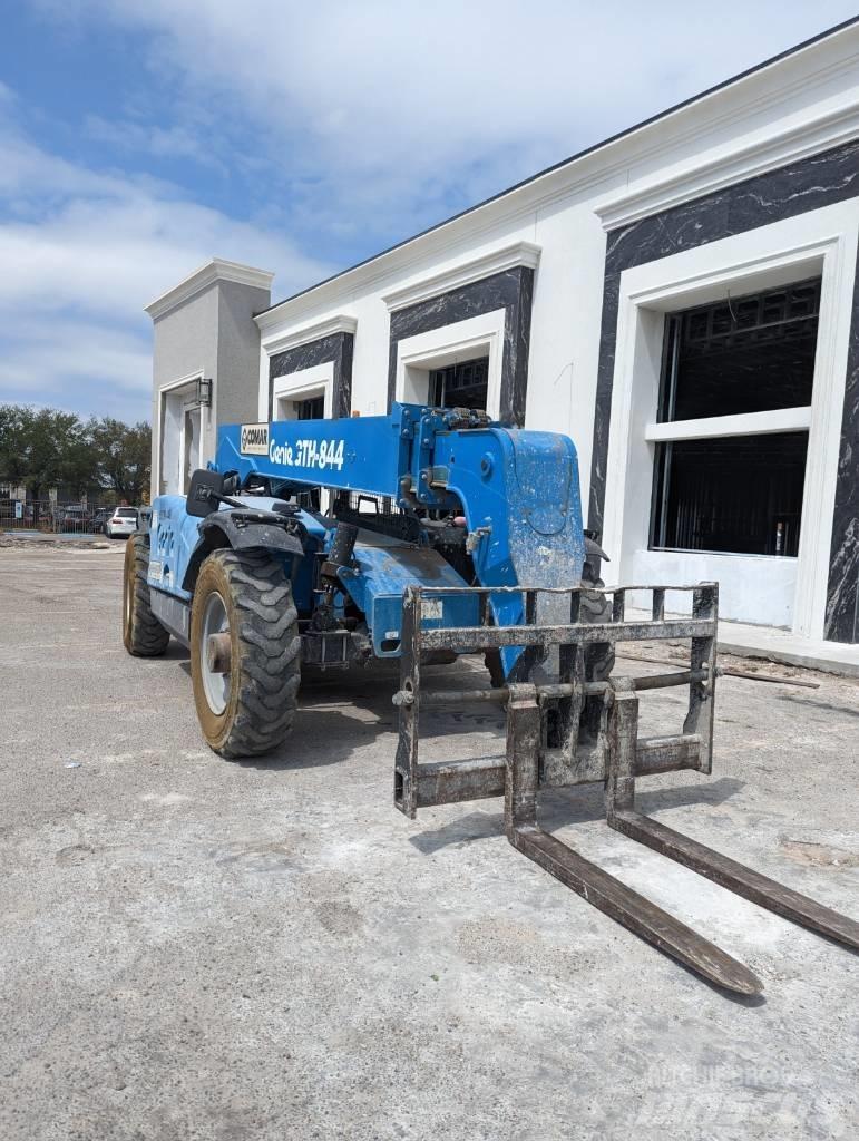 Genie GTH 844 Τηλεσκοπικοί ανυψωτές