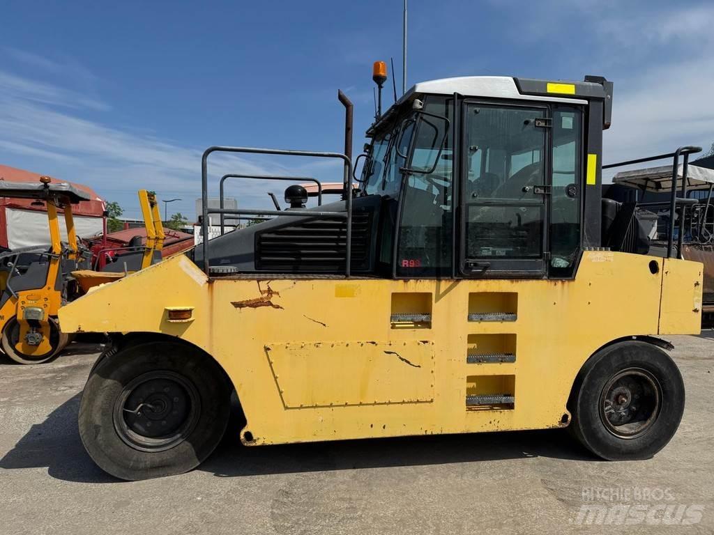 Bomag BW 24 R Κύλινδροι με επίσωτρα με αέρα