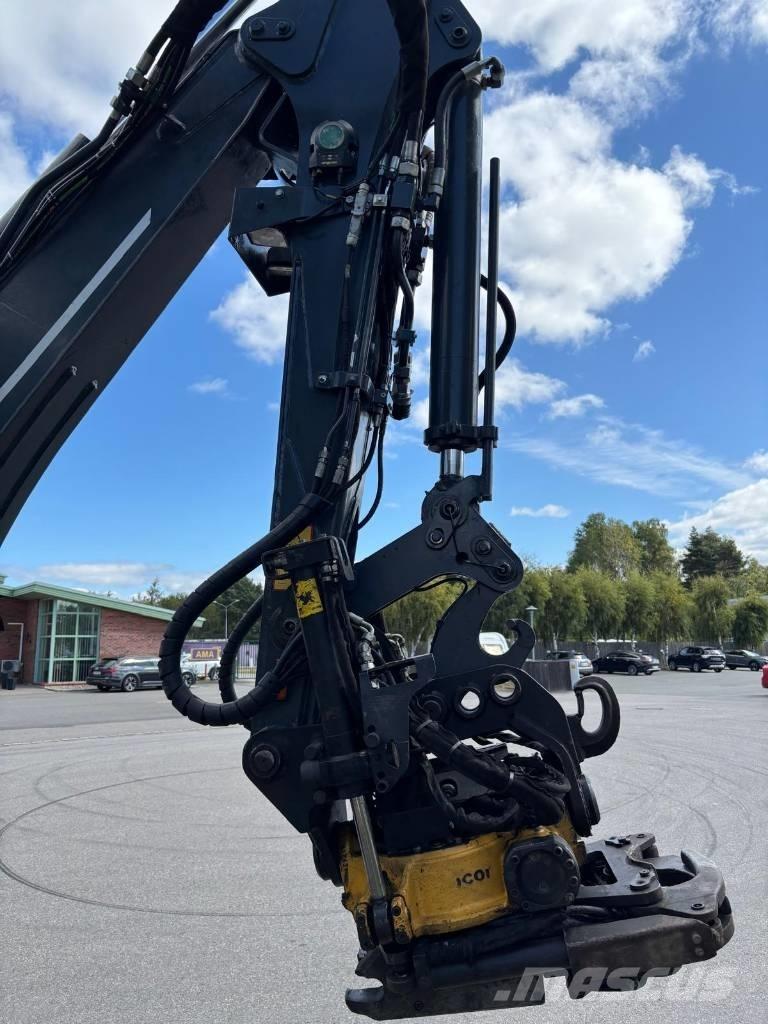 Lännen 8600 K Εκσκαφείς Φορτωτές τύπου JCB